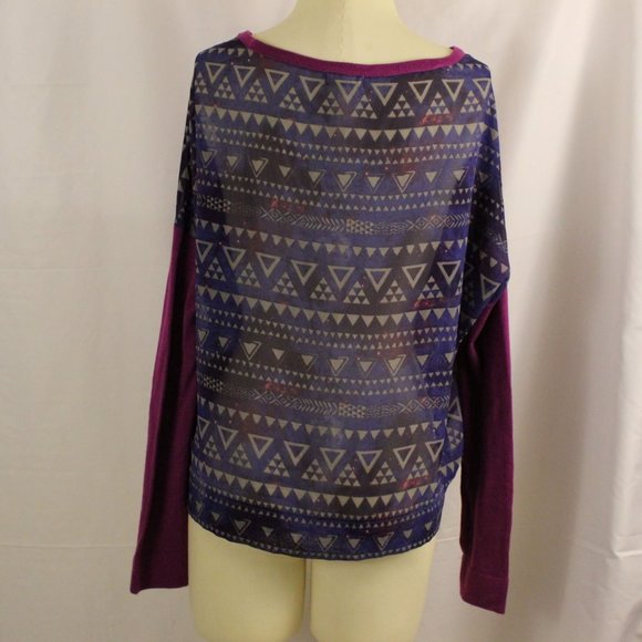 Comfortable Purple Flowy Aztec Galaxy Print High Low Top - Picture 5 of 8
